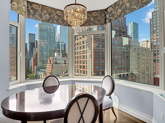 4th image of 400 E 51st St APT 10A