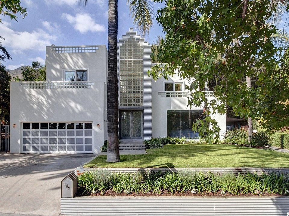 1st image of 289 E Alegria Ave