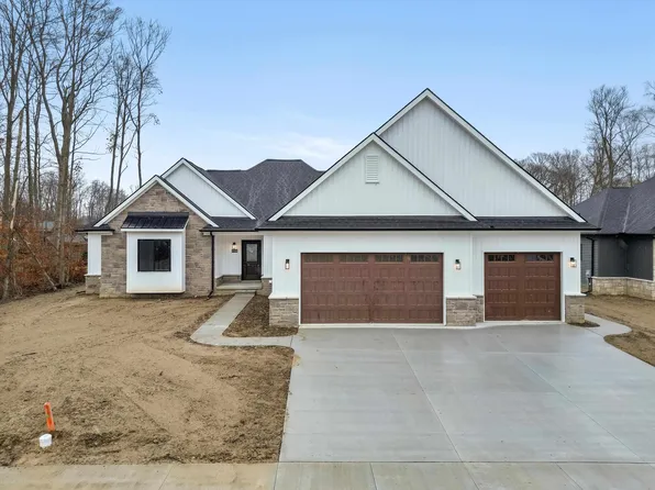 67826 Madeline St, Richmond, MI 48062