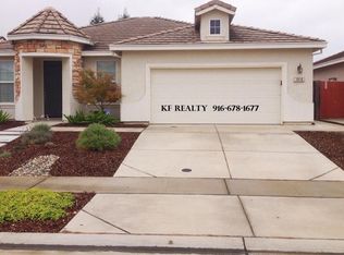 10116 Blossom Ridge Dr, Elk Grove, CA 95757