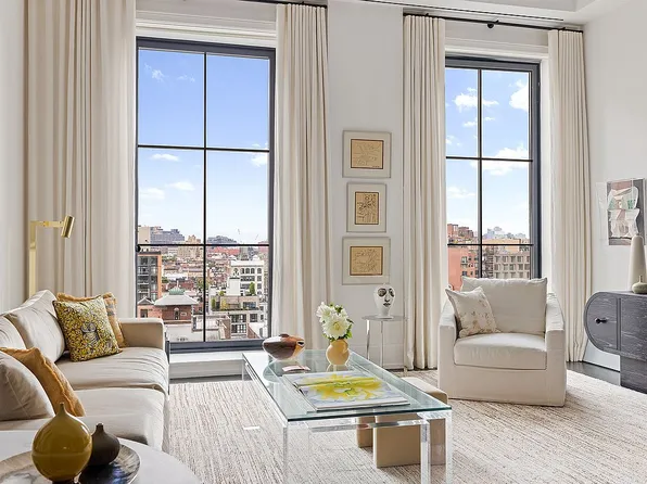 212 W 18th St APT 9C, New York, NY 10011