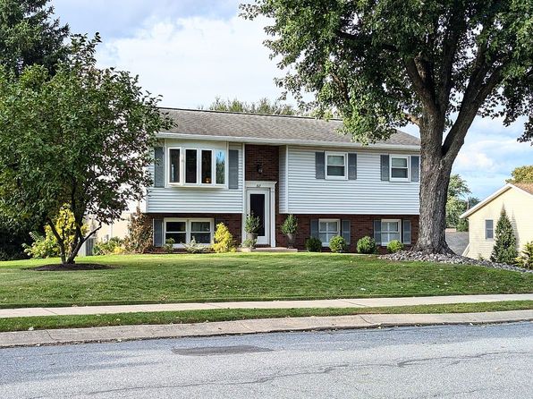 307 E Carpenter Ave