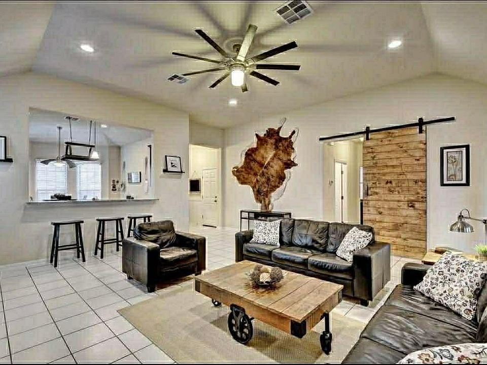1st image of 2709 Coral Valley Dr