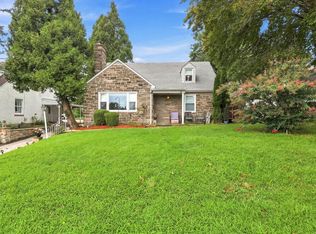 466 Paoli Ave, Philadelphia, PA 19128