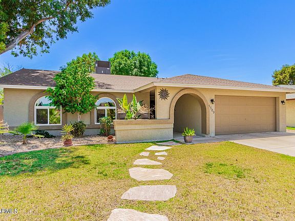 3rd image of 5509 W CHERYL Drive