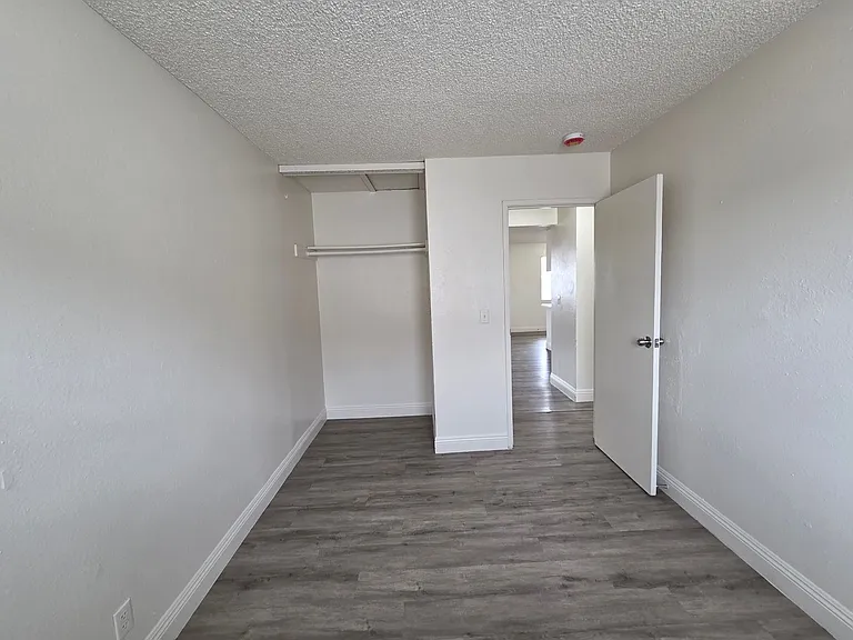 156 Judy Ln — Photo 9