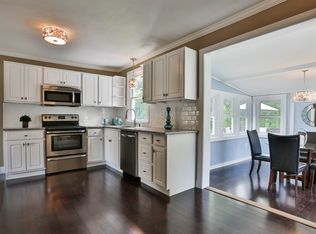 331 Pelham St, Methuen, MA 01844