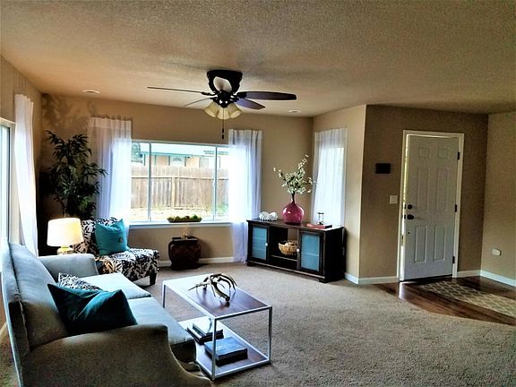 3rd image of 5640 Pleasant View Dr