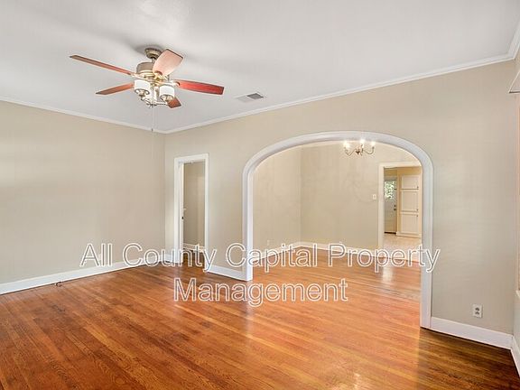 5th image of 1601 W 29th St Unit 1601