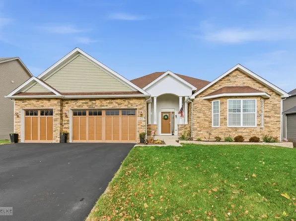 931 S Carly Cir, Yorkville, IL 60560