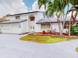 19140 N Bay Rd #0, North Miami Beach, FL 33160