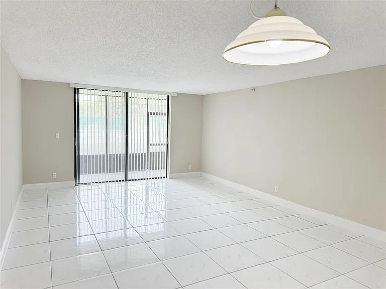 2788 Tennis Club Dr #101 — Photo 13