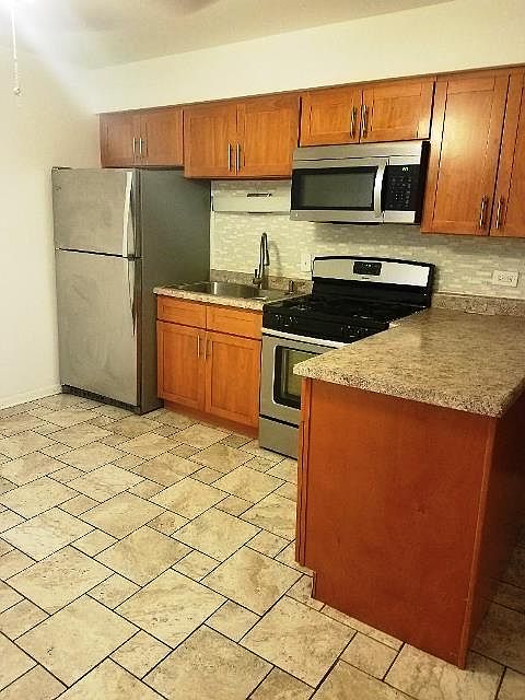 1st image of 1646 Downs Dr APT 3W