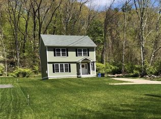 13 Flat Brook Ct, Ledyard, CT 06339