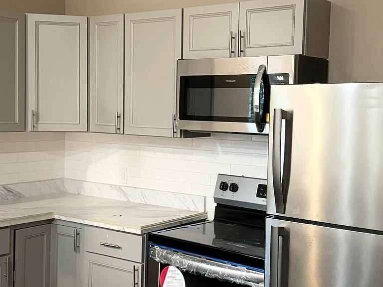 2306 Carrollton Ave #4 — Photo 7