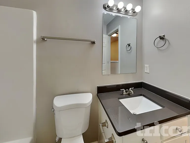 7427 Balancing Rock Ct — Photo 13