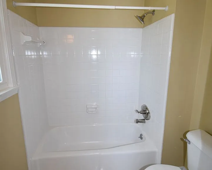 3049 Westchester Dr — Photo 15