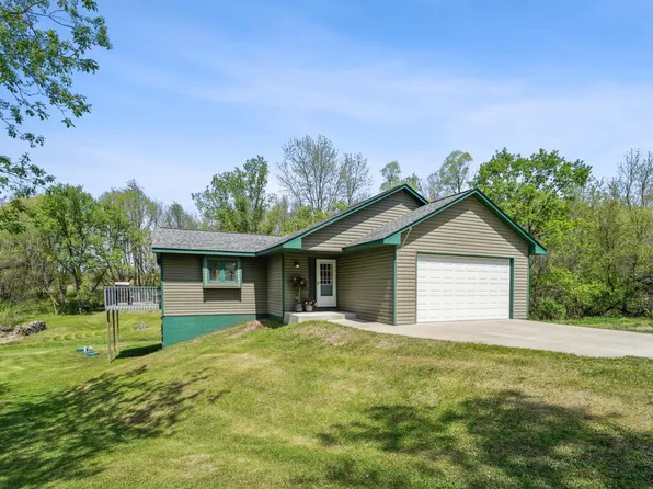 8399 Shields Ct, Lonsdale, MN 55046