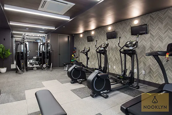 Rented by Nooklyn NYC LLC | media 28