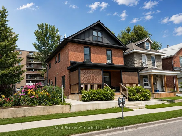 66 Nottawasaga St, Orillia, ON L3V 3J4