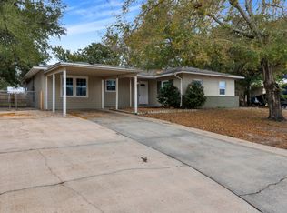 145 Jet Dr NW, Fort Walton Beach, FL 32548