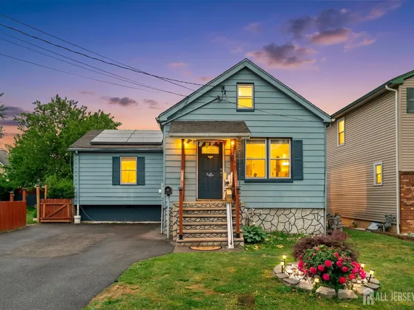 795 Robbins St, Perth Amboy, NJ 08861