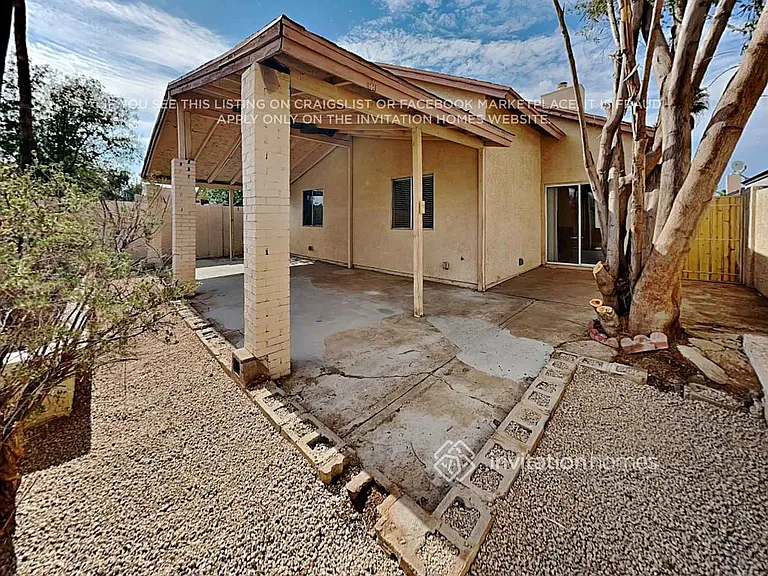 8849 W Fairmount Ave — Photo 18