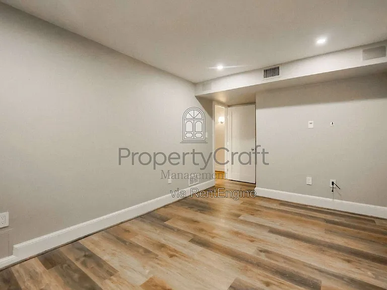 29 E Springfield St #1 — Photo 12