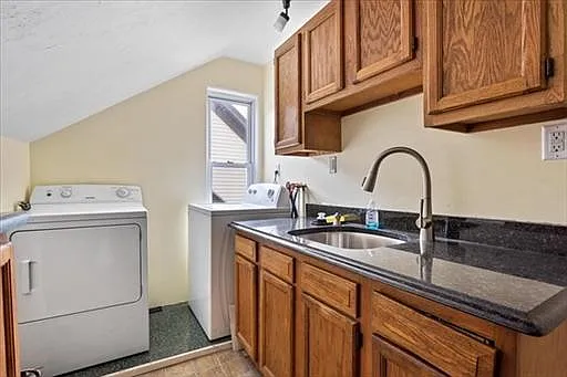 1504 Main St #3 — Photo 10