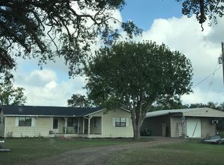 469 Wilson Rd, Seadrift, TX 77983