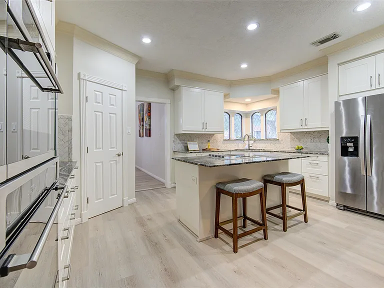 714 Last Arrow Dr — Photo 18