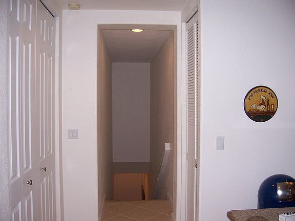 4th image of 10400 SW Stephanie Way #204