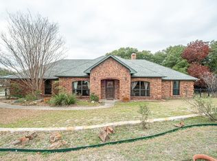 3948 Crest Rd, Weatherford, TX 76087