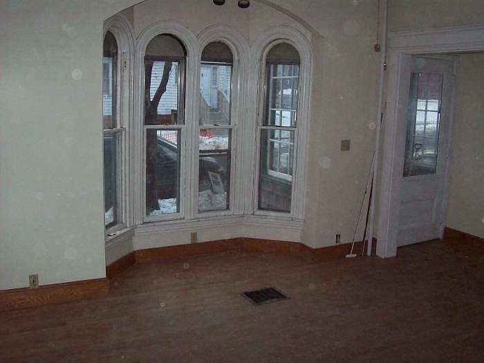 2nd image of 47 Revere St