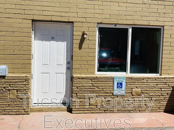 2411 S 6th Ave #12, Tucson, AZ 85713