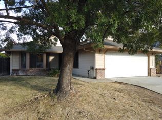 1603 Lacey Ln, Redding, CA 96003