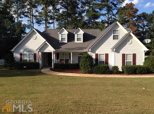 480 Willow Dell Dr, Senoia, GA 30276