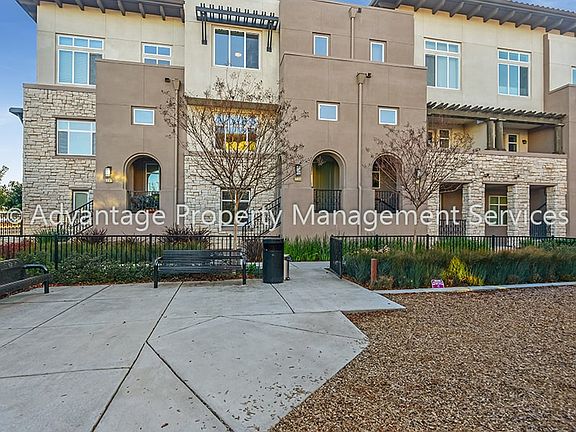 2nd image of 5566 Dublin Blvd