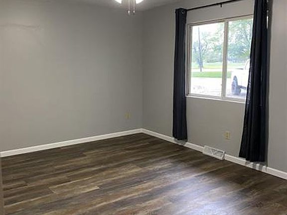 2nd image of 701 County Highway 45 #15