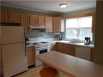 2nd image of 30 Woodfield Dr