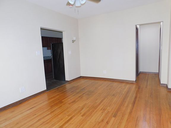 2nd image of 1319 W Touhy Ave #12
