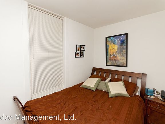4th image of 1818 N Paulina St #1R