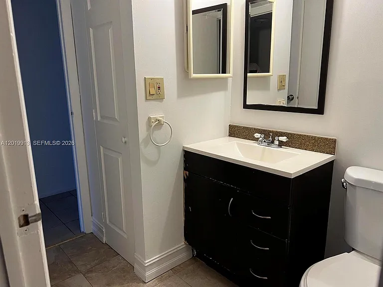 3101 N Country Club Dr #510 — Photo 11