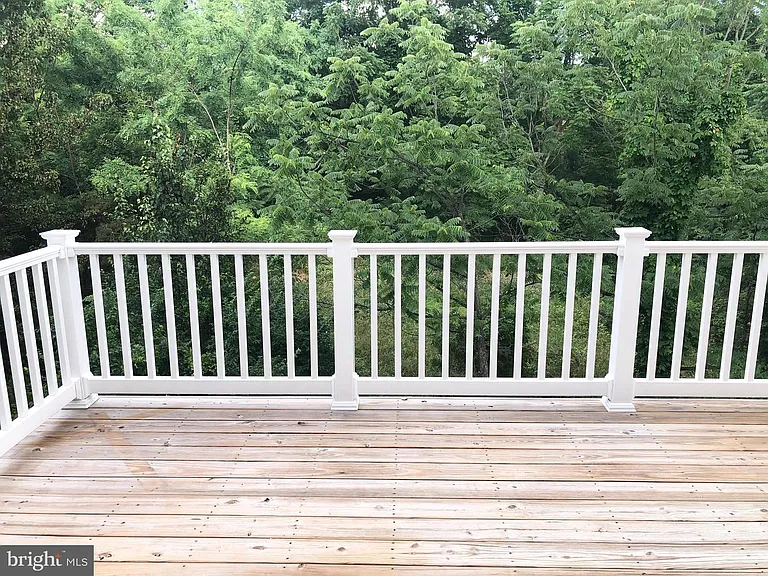 8323 Heritage Crossing Ct — Photo 26