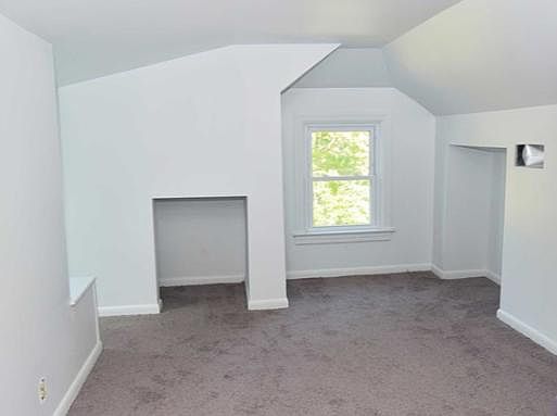 2nd image of 445 Ryeside Ave