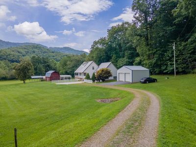 1725 Meadow Mountain Estates Rd, Franklin, NC, 28734