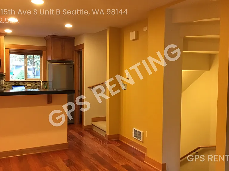 2109 15th Ave S #B — Photo 5