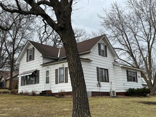 126 Fairy Lake Rd S, Sauk Centre, MN 56378