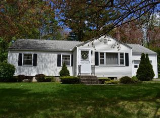 3 Keddy St, Easthampton, MA 01027
