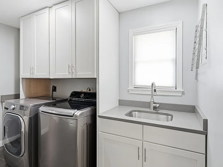 71 Forest Ave — Photo 29